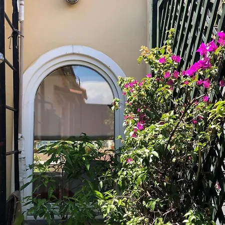 Le Terrazze Di Chiaia * Naples