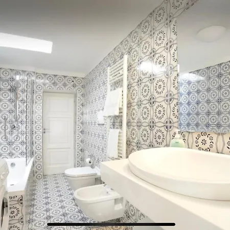 Apartment Le Terrazze Di Chiaia Naples